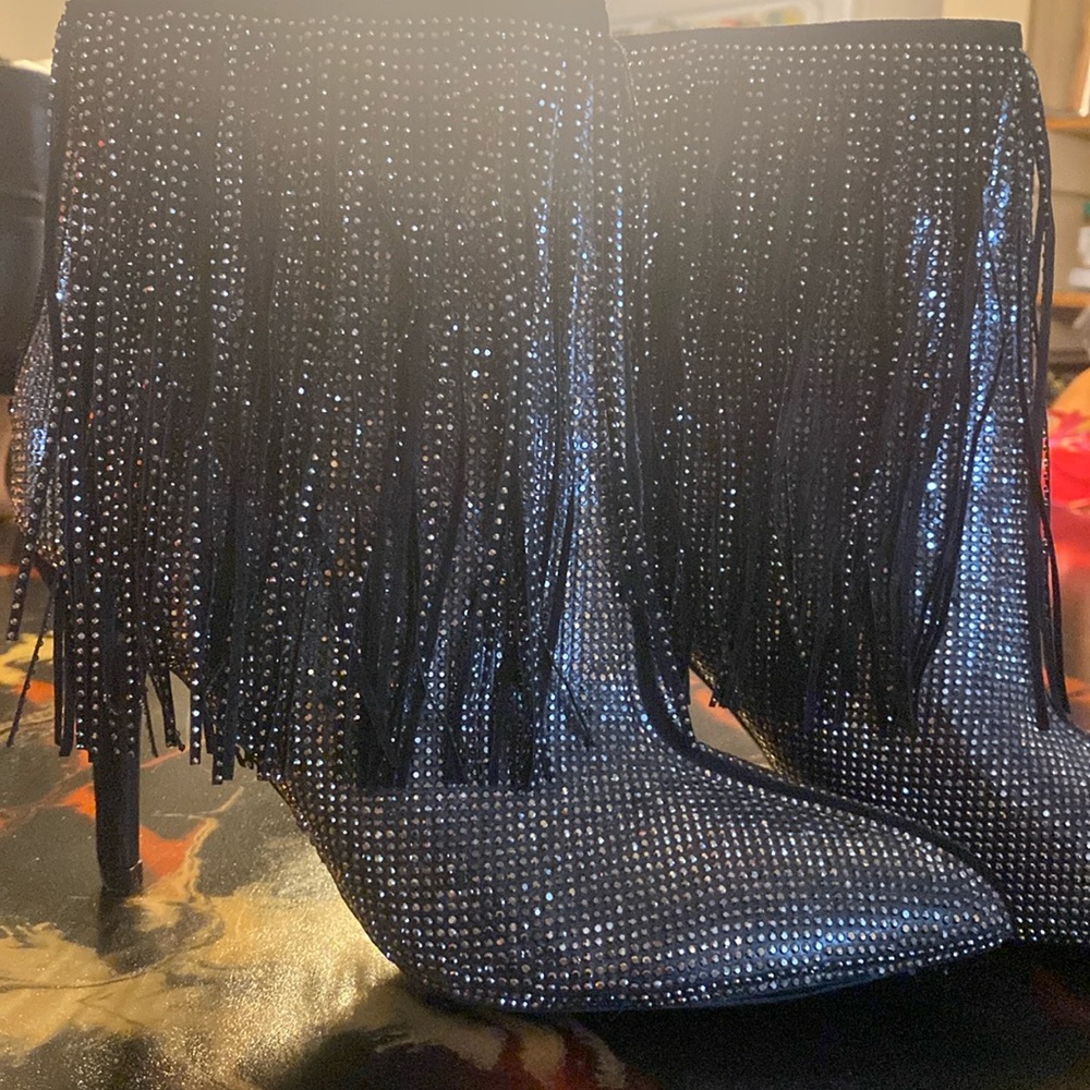 Andiamo Rhinestone Fringe Sparkle Heeled Booties SIZE: 8.5 M